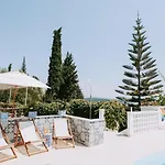 Hotel Islands View