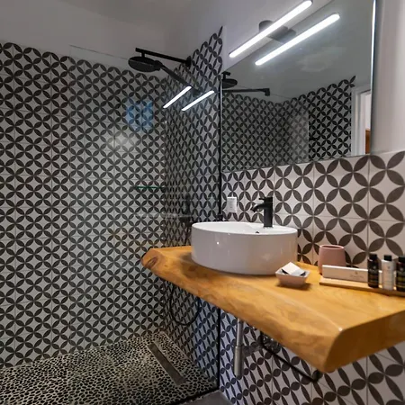 Islands View 호텔 *