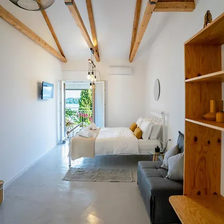 Islands View 호텔 니드리